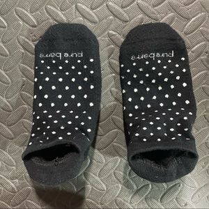 Purebarre socks small
